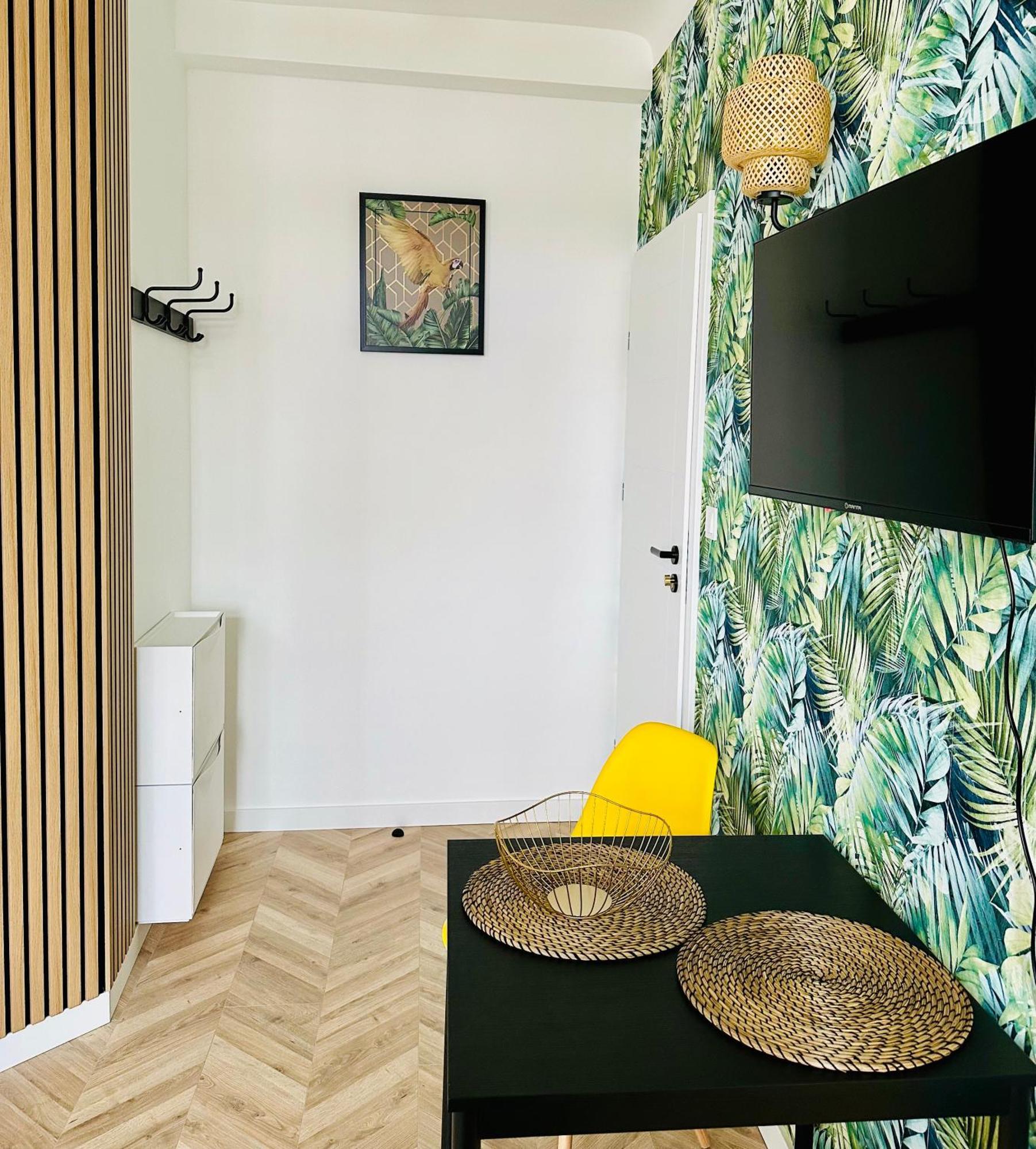 Olivia Apartments - Sloneczny Apartament W Centrum Warszawy, Plac Unii Lubelskiej, Lazienki Krolewskie, Pole Mokotowskie Varšava Exteriér fotografie